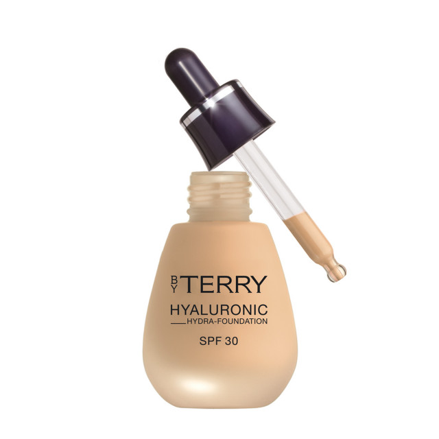 Hyaluronic hydra foundation
