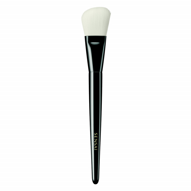 Liquid foundation brush