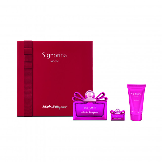 Signorina ribelle holiday kit