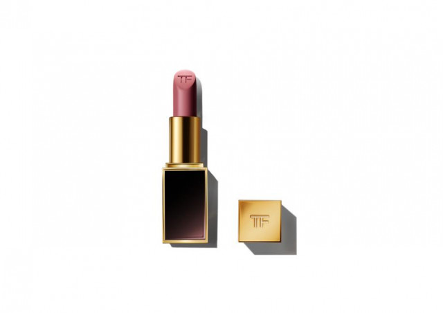 Lip color matte