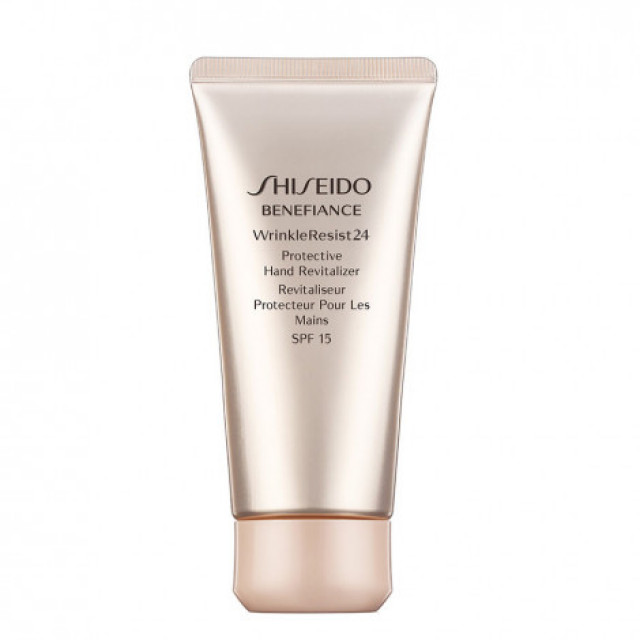 Protective hand revitalizer spf 15
